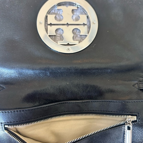Tory Burch leather crossbody bag - Picture 8 of 12